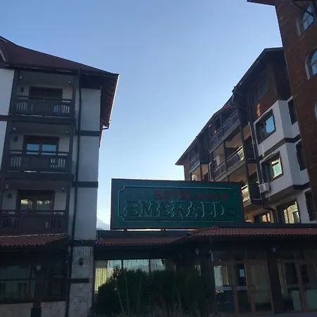 Emerald 'neki's Apartment *