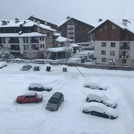 Emerald 'neki's Bansko